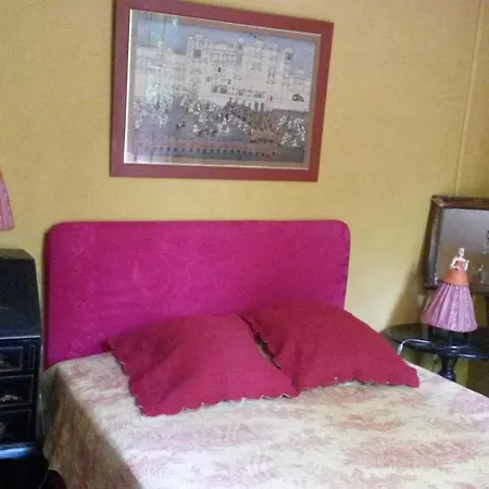 D'hote Le Theron Panzió Dieulefit